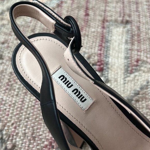 Miu Miu | NWOB Fall 2020 Black Leather Mary Jane Platform - Size IT 39 - Picture 13 of 13